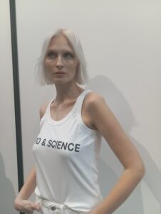 bCHANGE porta la moda oltre la bellezza convenzionale